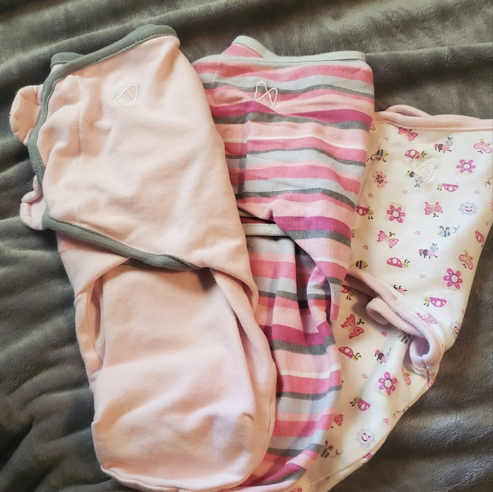 SwaddleMe swaddles